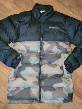 Columbia Black & Camo Quilted Puffer Jacket
